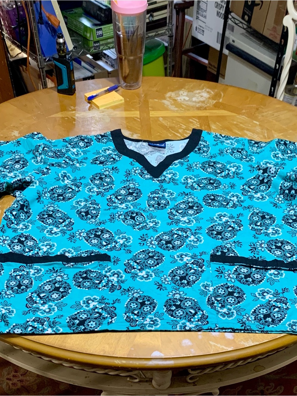 Tafford Uniforms Turquoise Blue BLACK SUGAR SKULLS Halloween Scrub Top 3x
